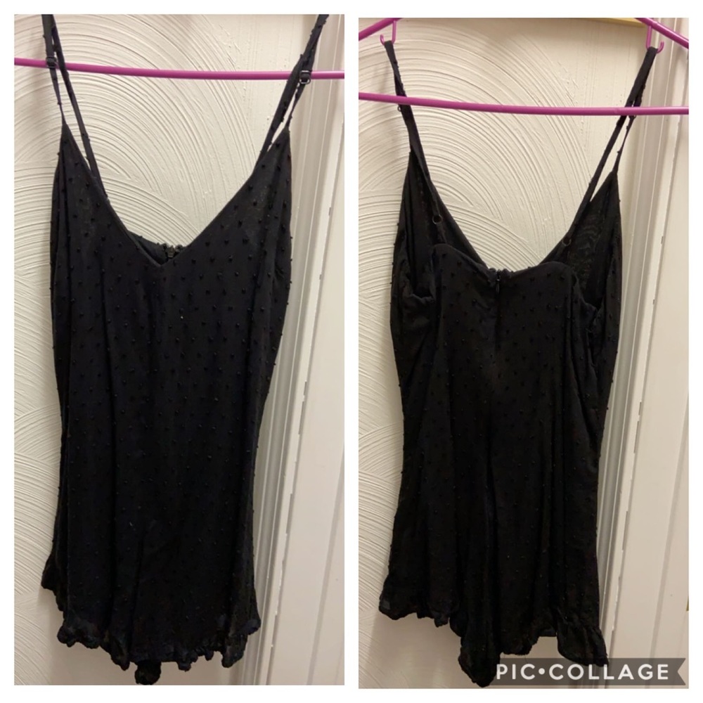 Black romper never worn